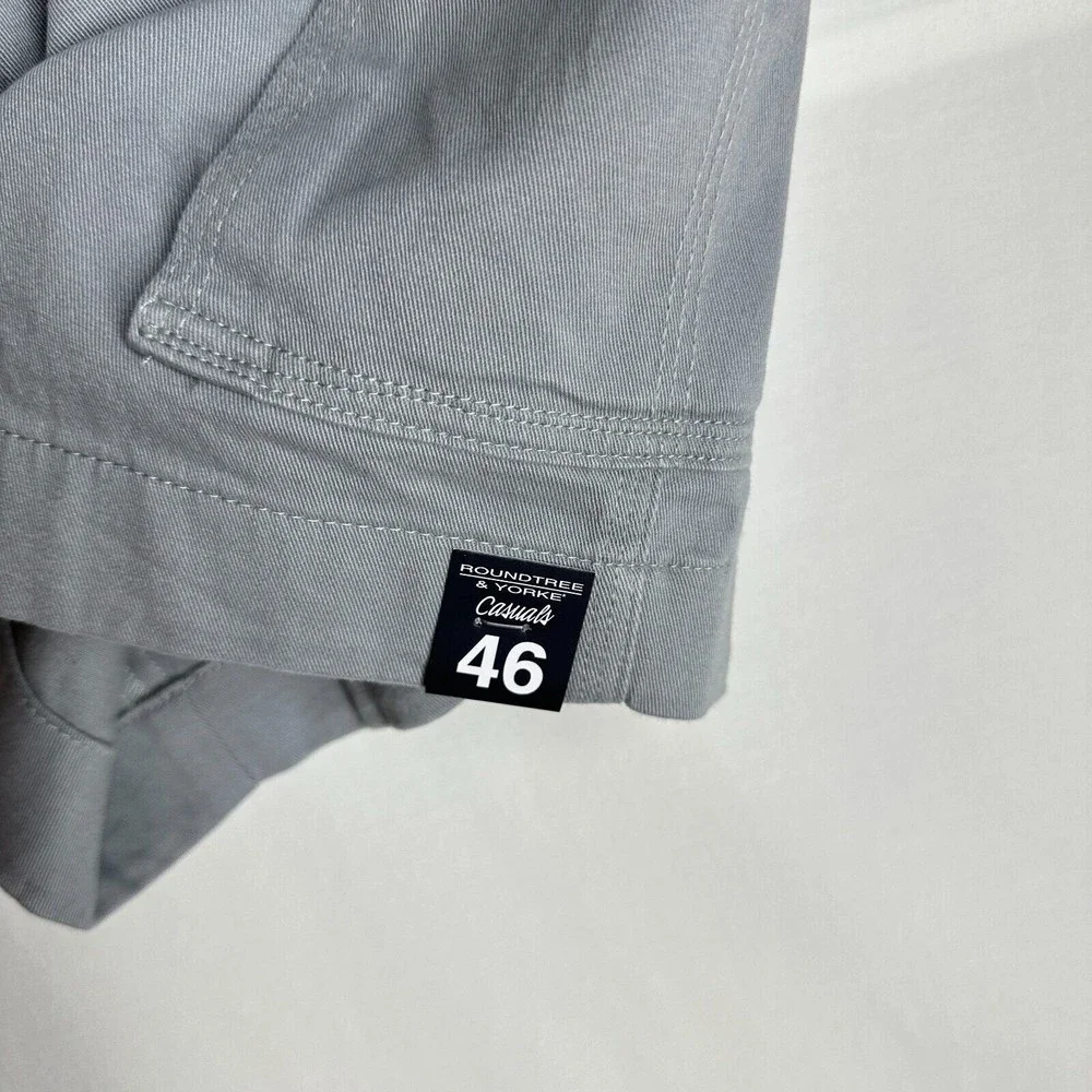 NWT Roundtree & Yorke Casual Mens Shorts 46 Gray Flat Front Stretch 9
